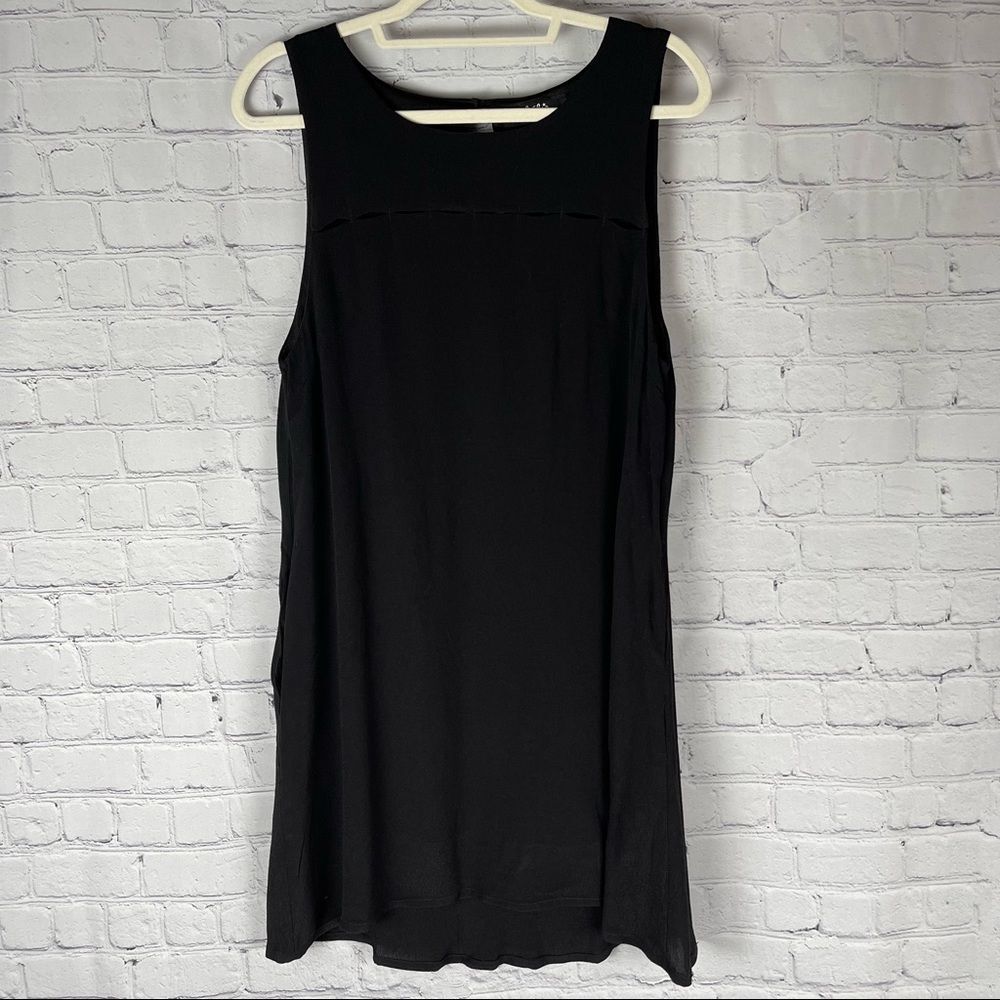 LULU’s black sleeveless shift dress, size L
